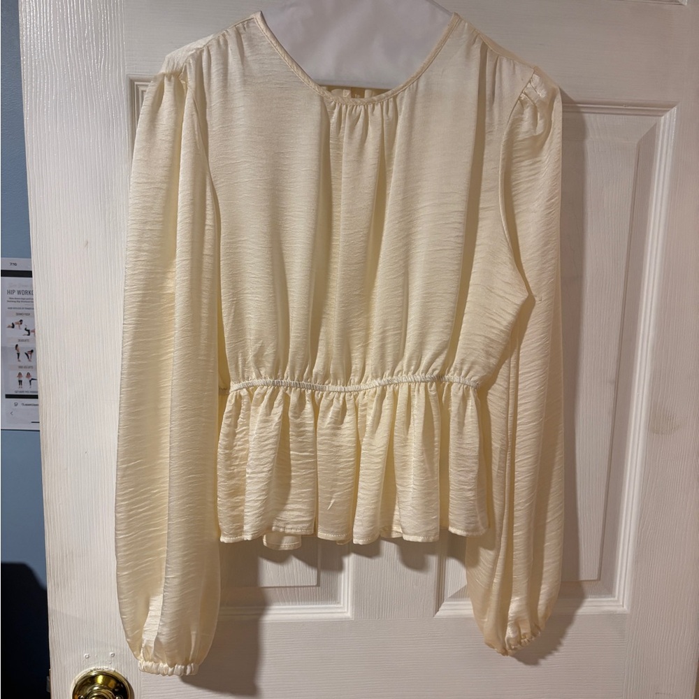 Beautiful Steve Madden Satin Cream Women's Peplum Top S